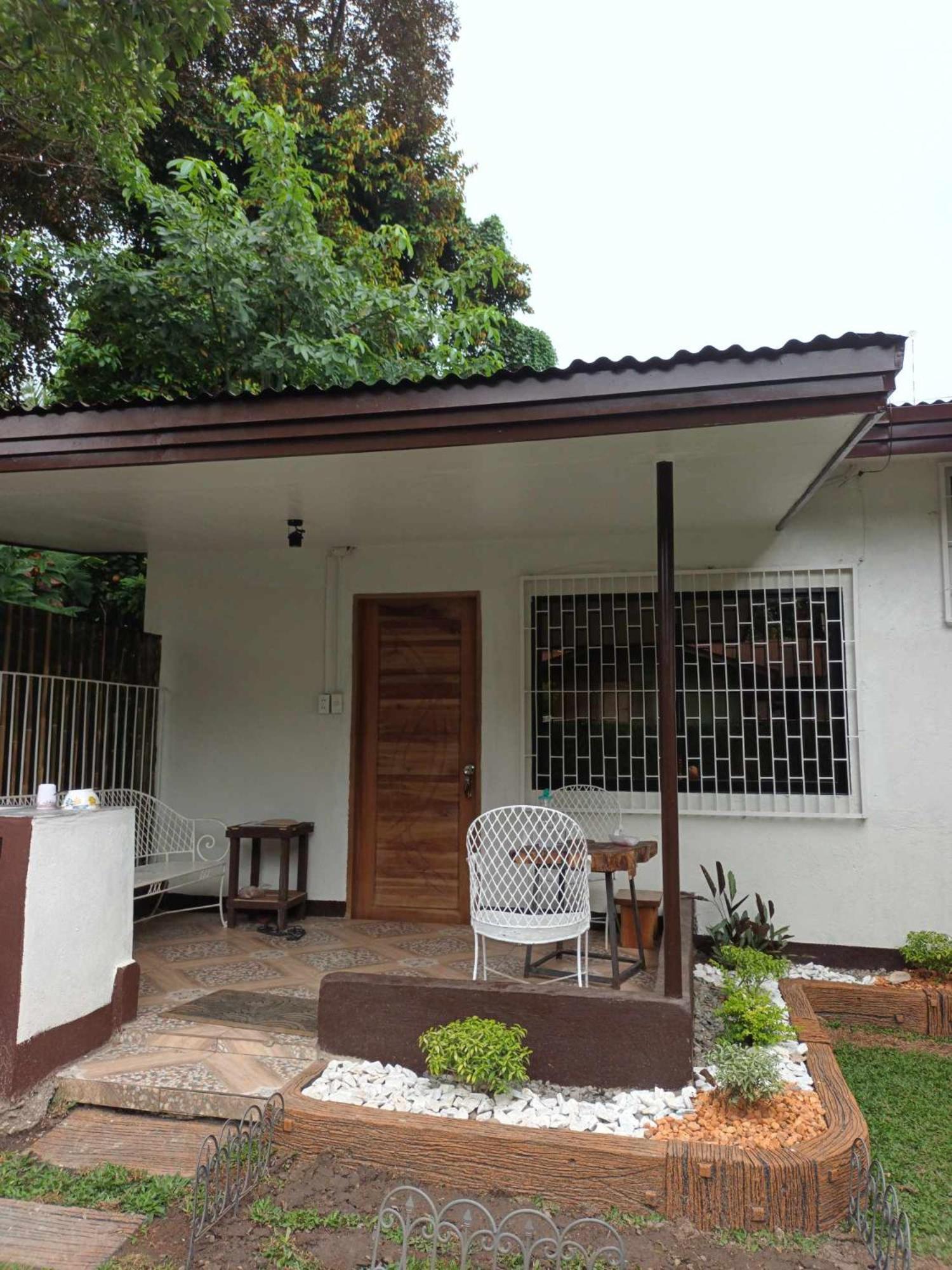 Fast Wifi 400 Mbps Tiny House In Bacolod City Villa Exterior photo