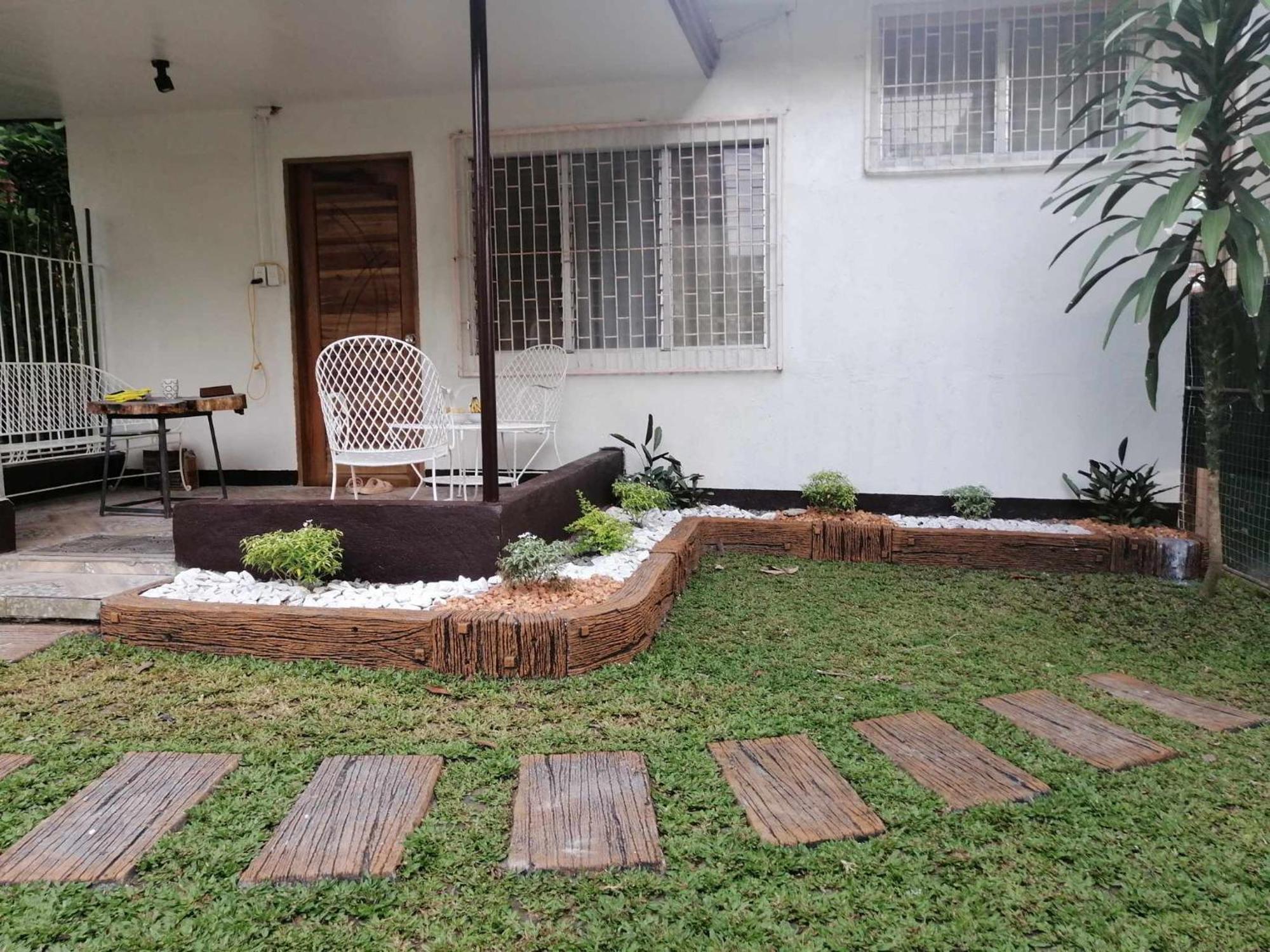 Fast Wifi 400 Mbps Tiny House In Bacolod City Villa Exterior photo